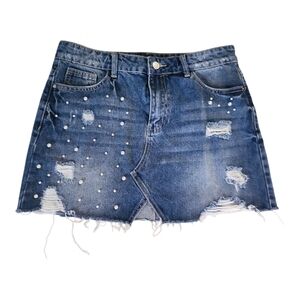 Angel Kiss Distressed Pearl Denim Mini Skirt – Size Medium
